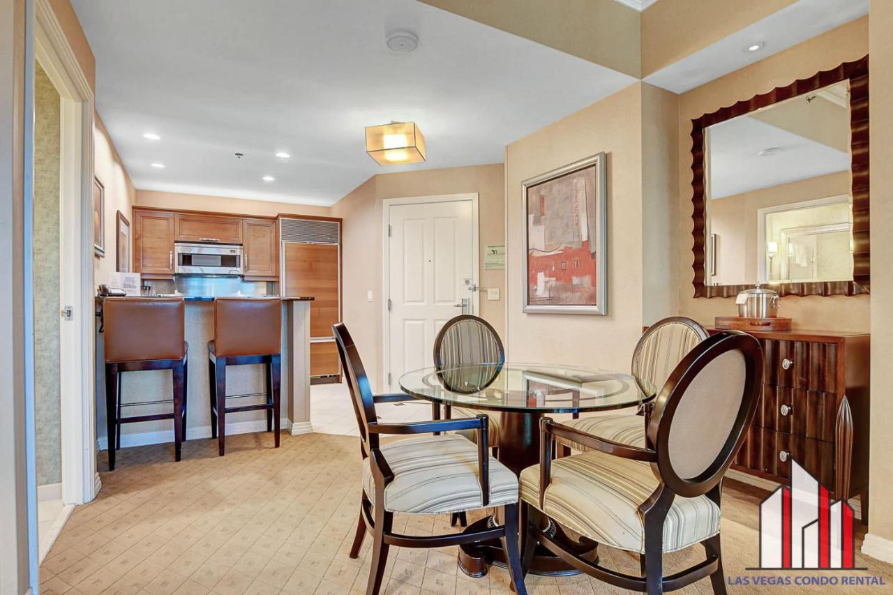 Signature 2br3ba F1 View Balcony Ste 30-719 And 21