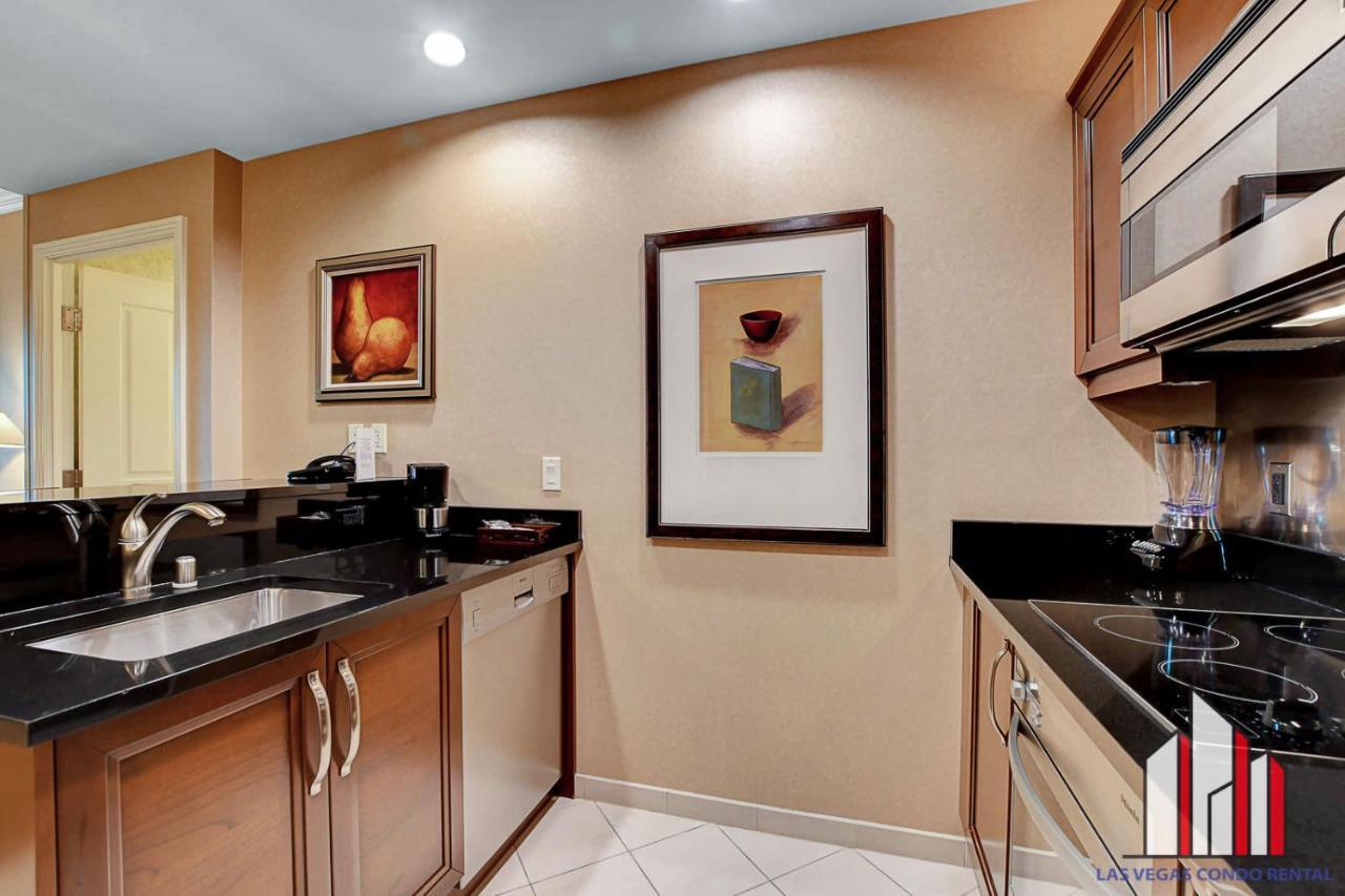 Signature 2br3ba F1 View Balcony Ste 30-719 And 21 Holiday home *