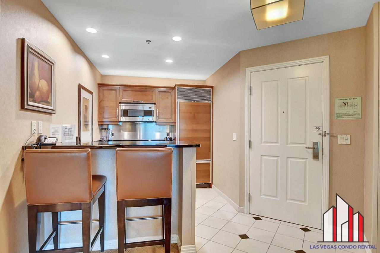 Signature 2br3ba F1 View Balcony Ste 30-719 And 21 Holiday home *