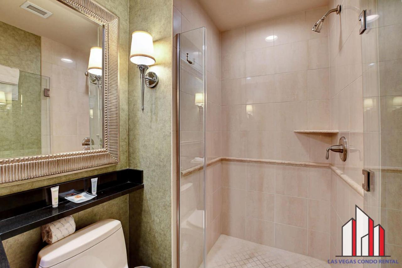 Signature 2br3ba F1 View Balcony Ste 30-719 And 21 Holiday home Las Vegas